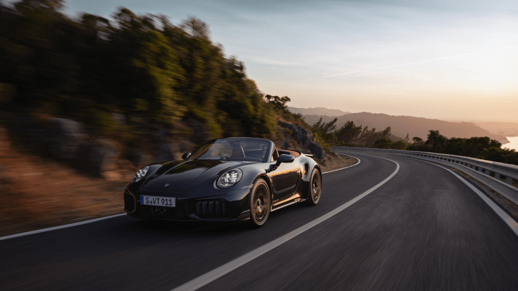 The new Porsche 911 Turbo S: the superior all-rounder among sports&nbsp;cars