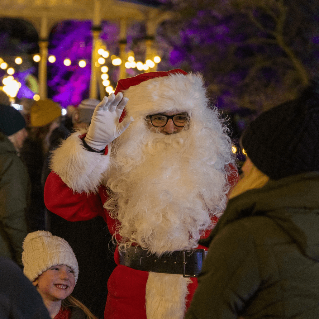 Community spirit shines bright at South Swindon’s Christmas Light Switch-On&nbsp;events!