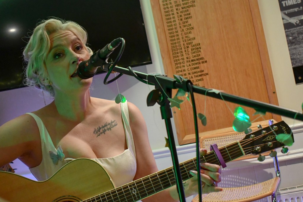 Sammi Evans releases debut solo single, and you will want to play it again and again!