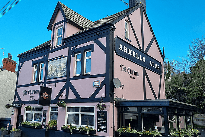 The Clifton – Old&nbsp;Town