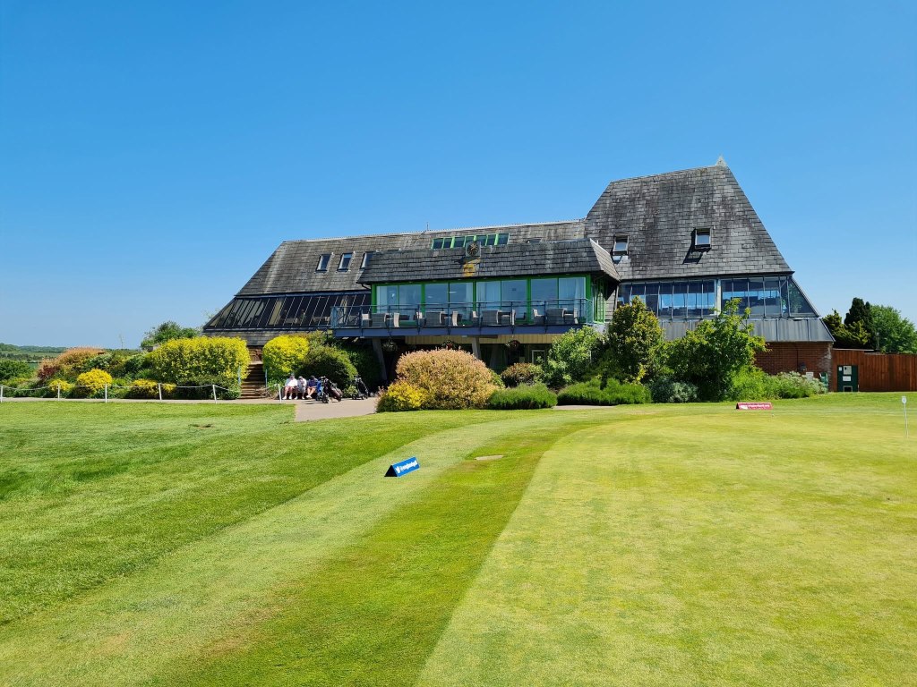 Marlborough Golf Club to launch new Sunday&nbsp;Carvery