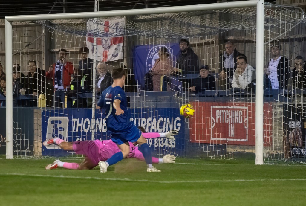 Chippenham Town Advance in FA Cup After Extra-Time&nbsp;Thriller