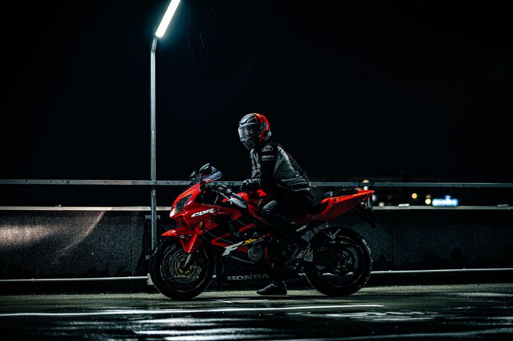 Riding into the Dark – Mastering Night&nbsp;Navigation
